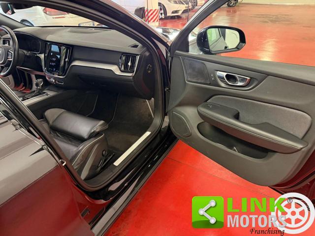 VOLVO V60 D3 Geartronic R-design - IVA -FULL- GANCIO -24MESI