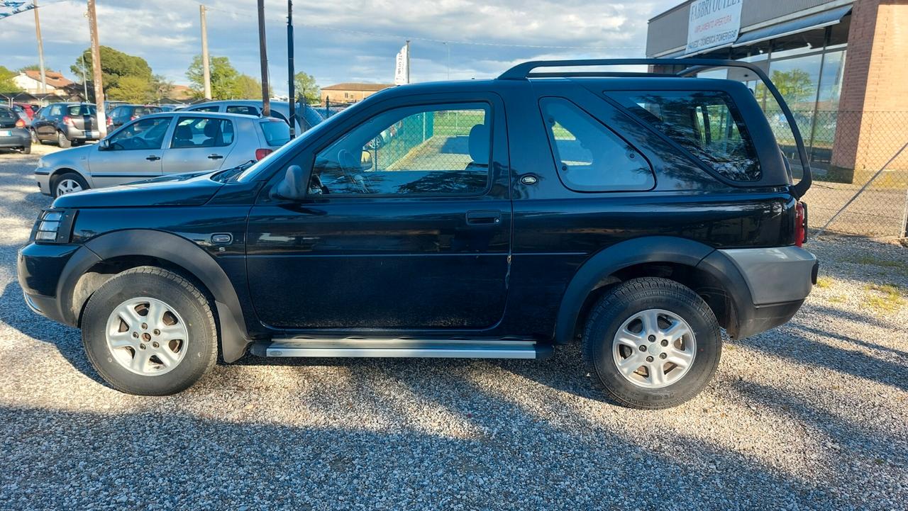 Land Rover Freelander 2.0 Td4 16V cat 3p. Softb. SE
