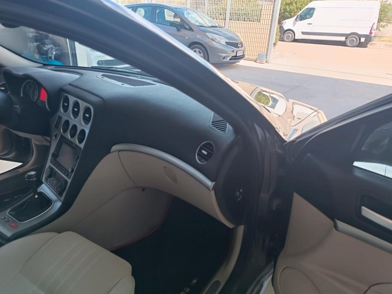 Alfa Romeo 159 2.0 JTDm 170 CV Sportwagon Super