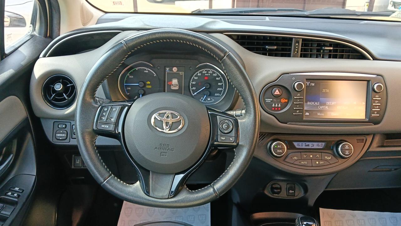 TOYOTA YARIS 1.5 HYBRID AUTO-PREZZO PROMO!