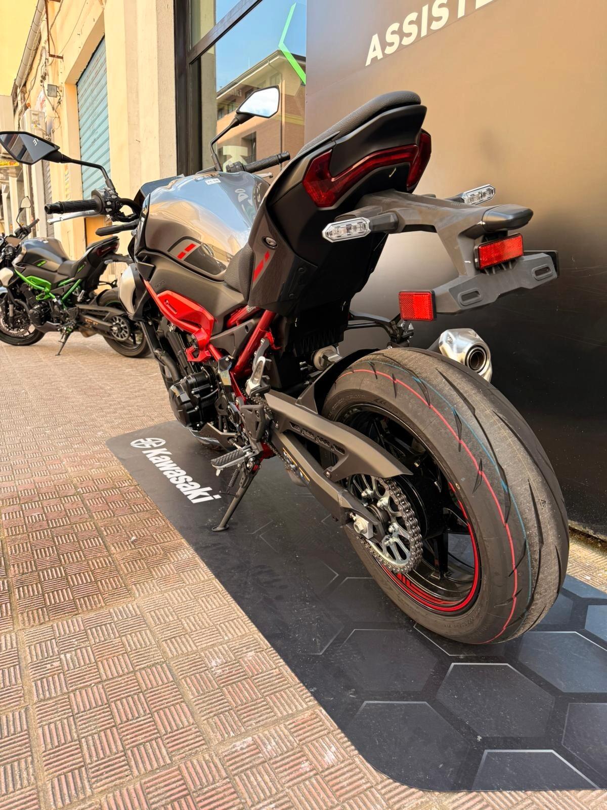Kawasaki Z900 MY25 – 70 kW Depotenziabile – Promo 8.690€ – Ultima disponibile