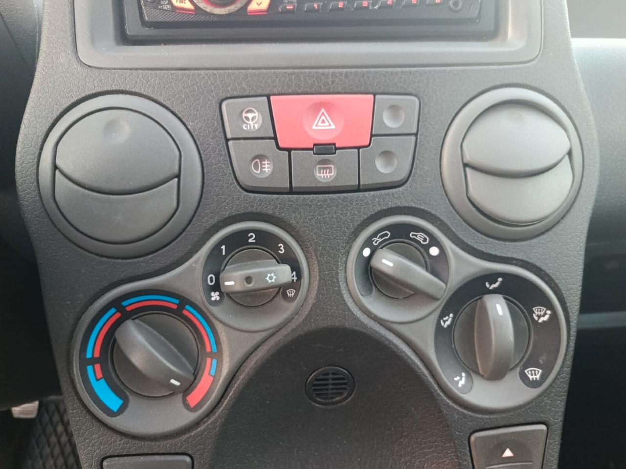 Fiat Panda 1.2 Benzina Dynamic-2011