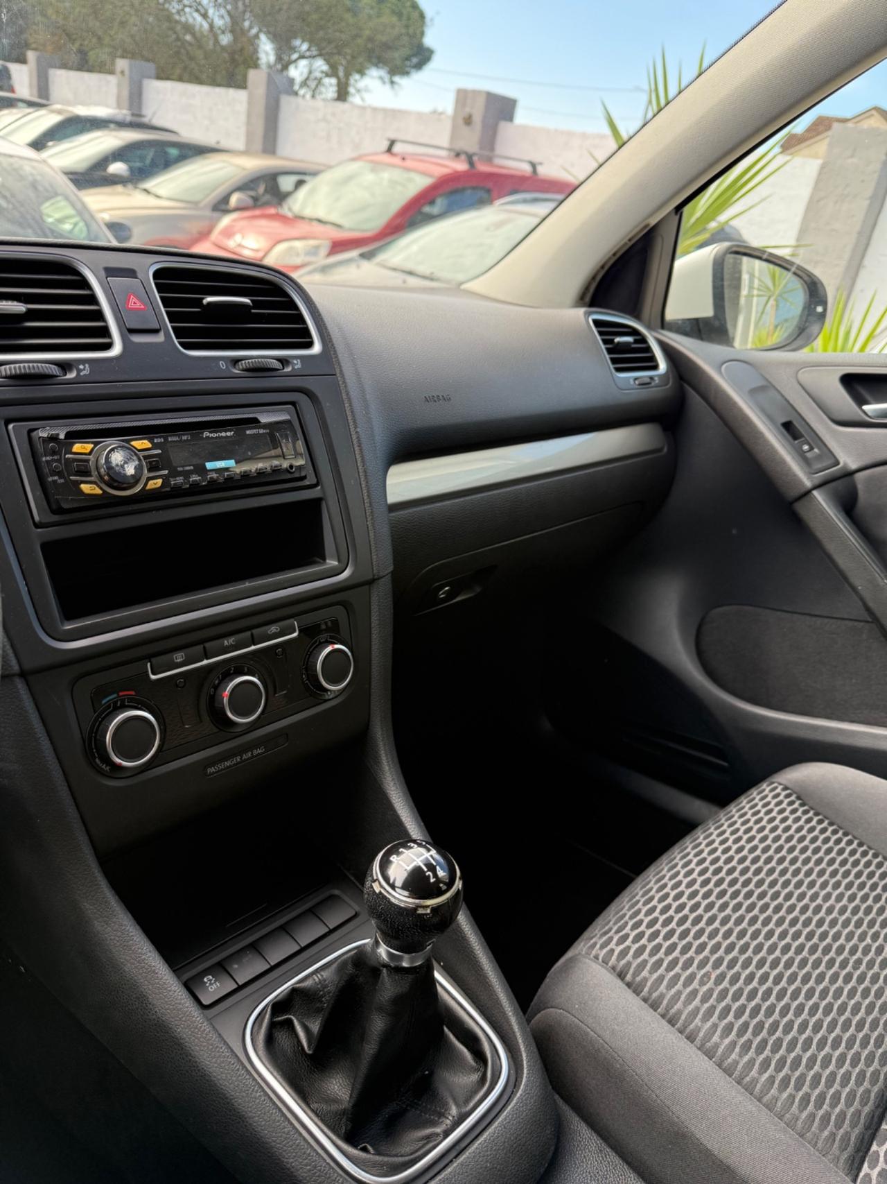 Volkswagen Golf1.6 TDI 5p. Highline