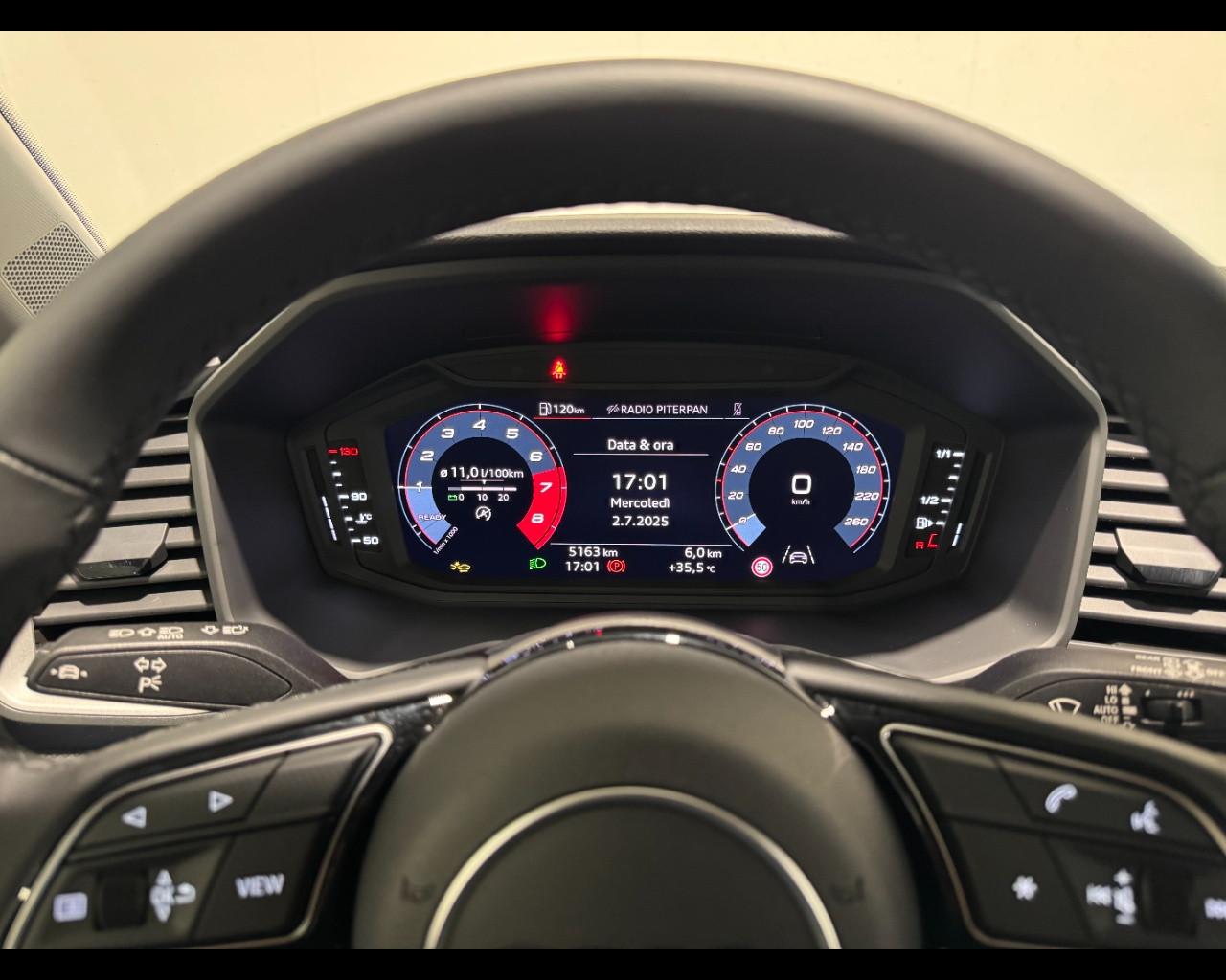AUDI A1 ALLSTREET 30 TFSI BUSINESS