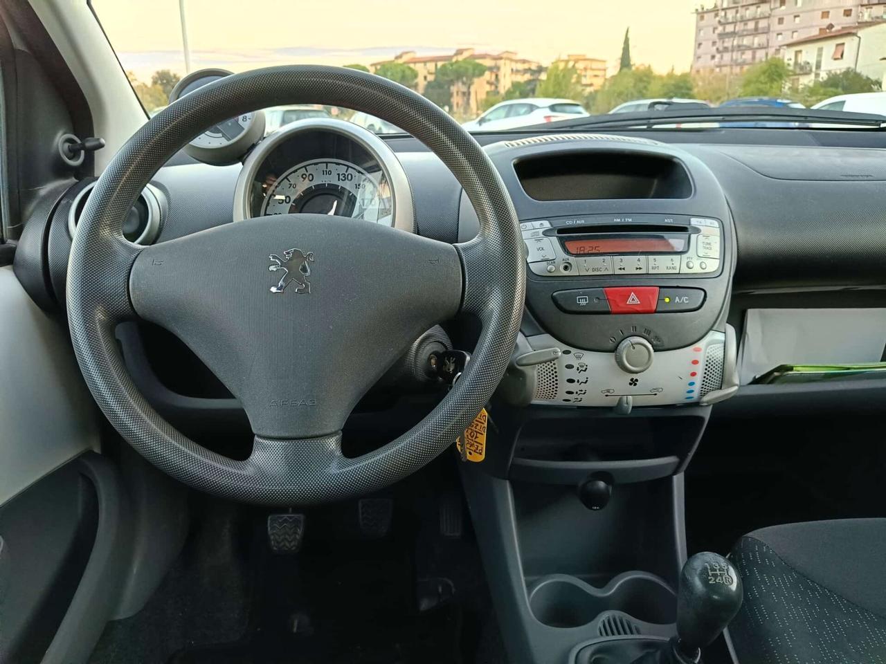 Peugeot 107 1.0 benzina