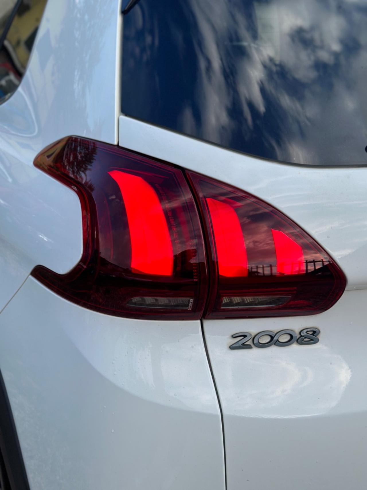 Peugeot 2008 BLUEHDi 100 ALLURE KMCERT GARANZ UNICOPR