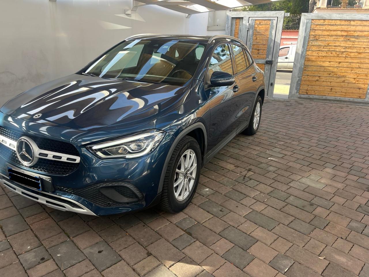 Mercedes-benz GLA 200 d Automatic Business