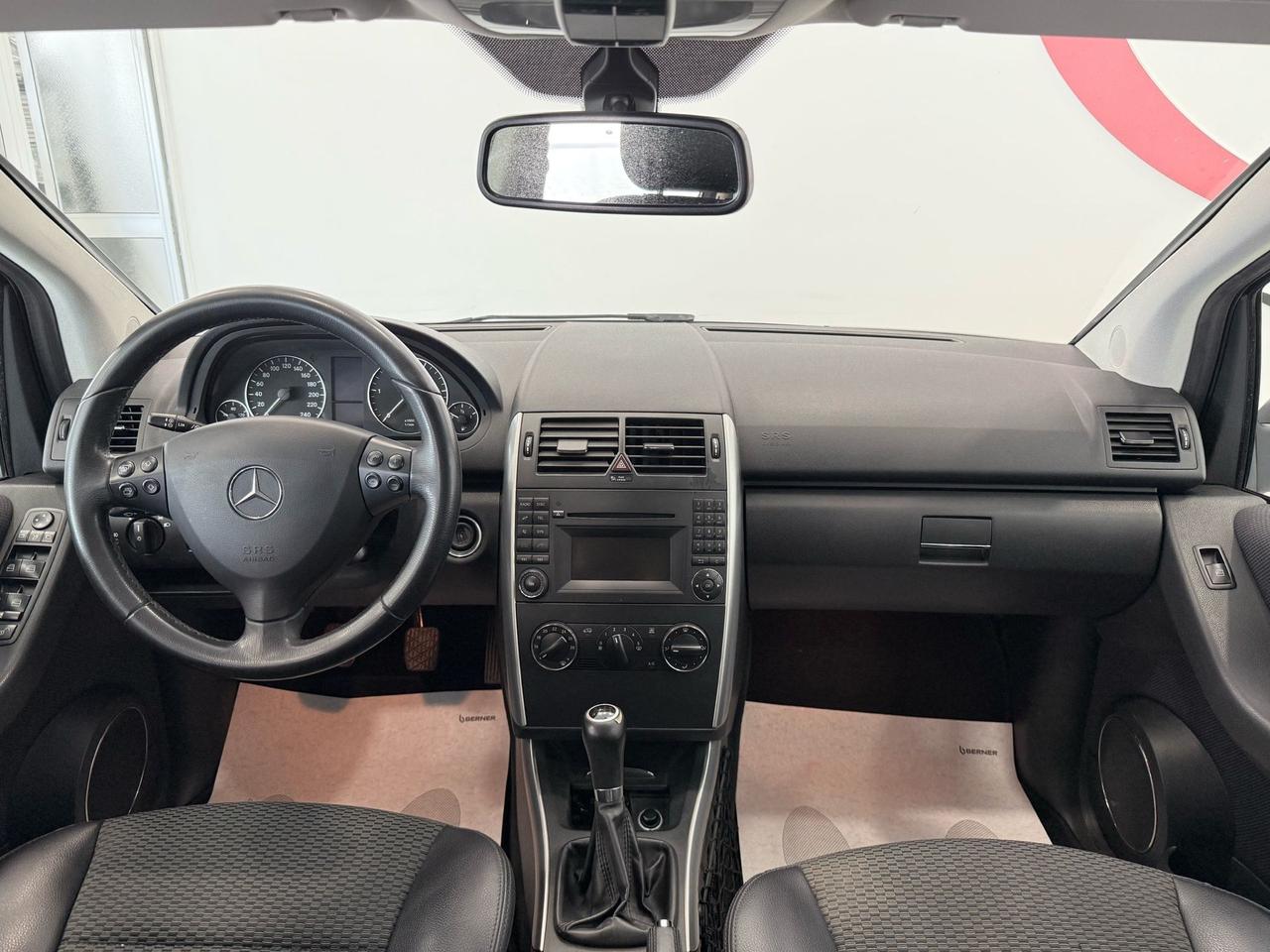 Mercedes-Benz A 180 CDI Premium 109cv