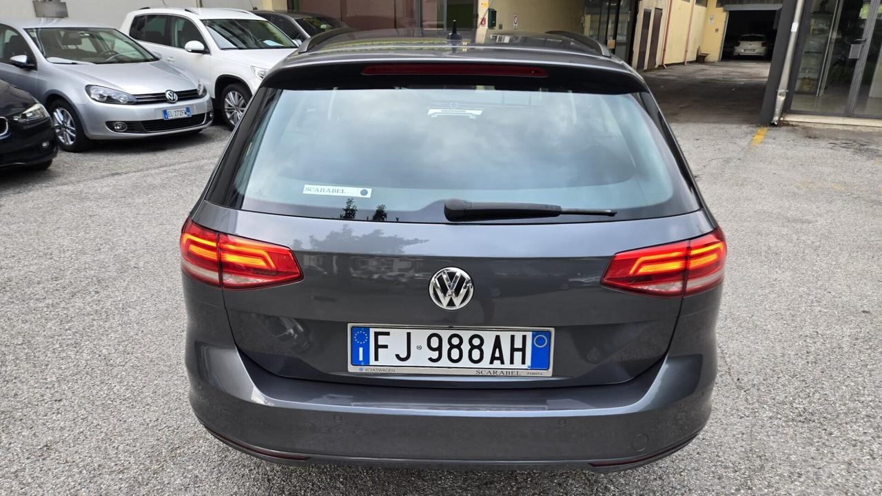 Volkswagen Passat Variant 1.6 TDI SCR DSG Business