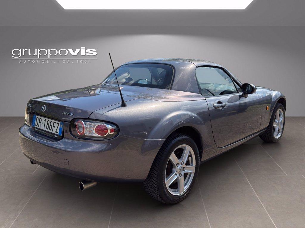 MAZDA MX-5 Roadster Coupe Fire del 2011