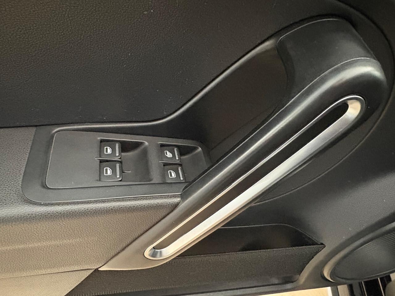 VW Beetle Maggiolino 1.4 TSI DUNE cabriolet