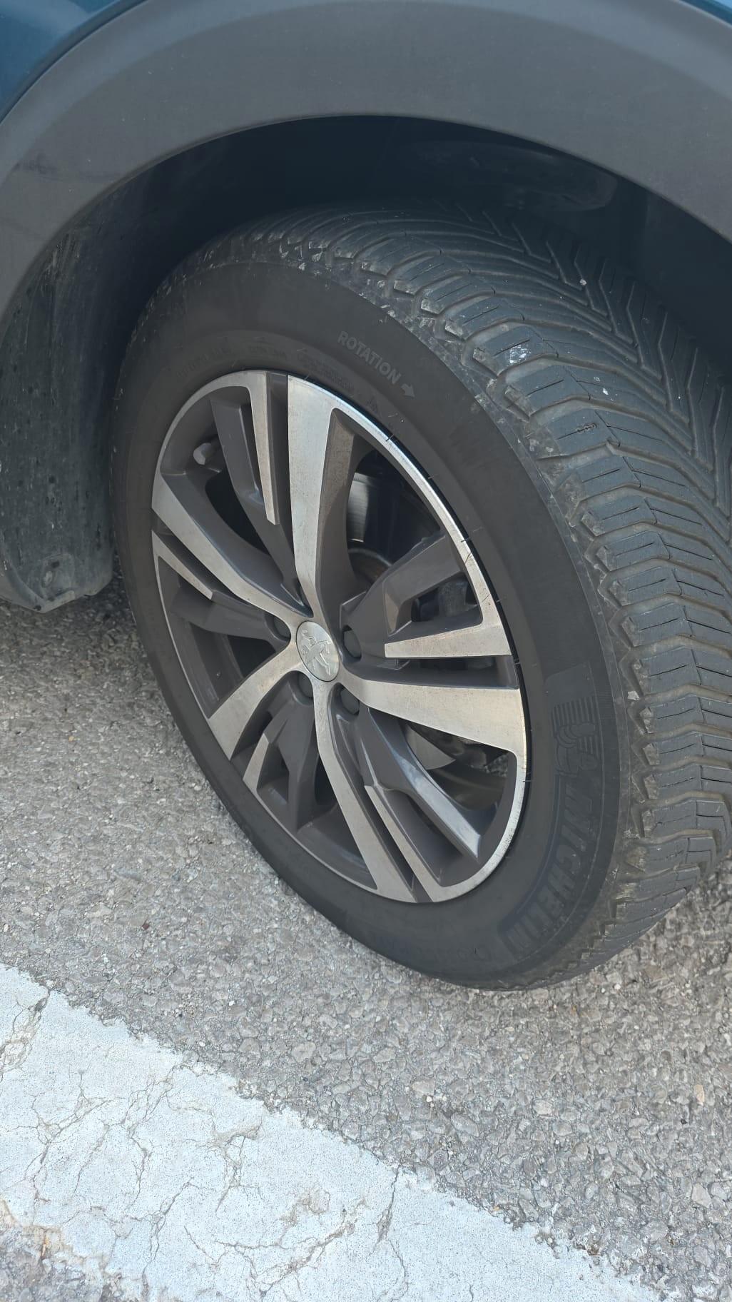 Peugeot 3008 BlueHDi 130 S&S Allure