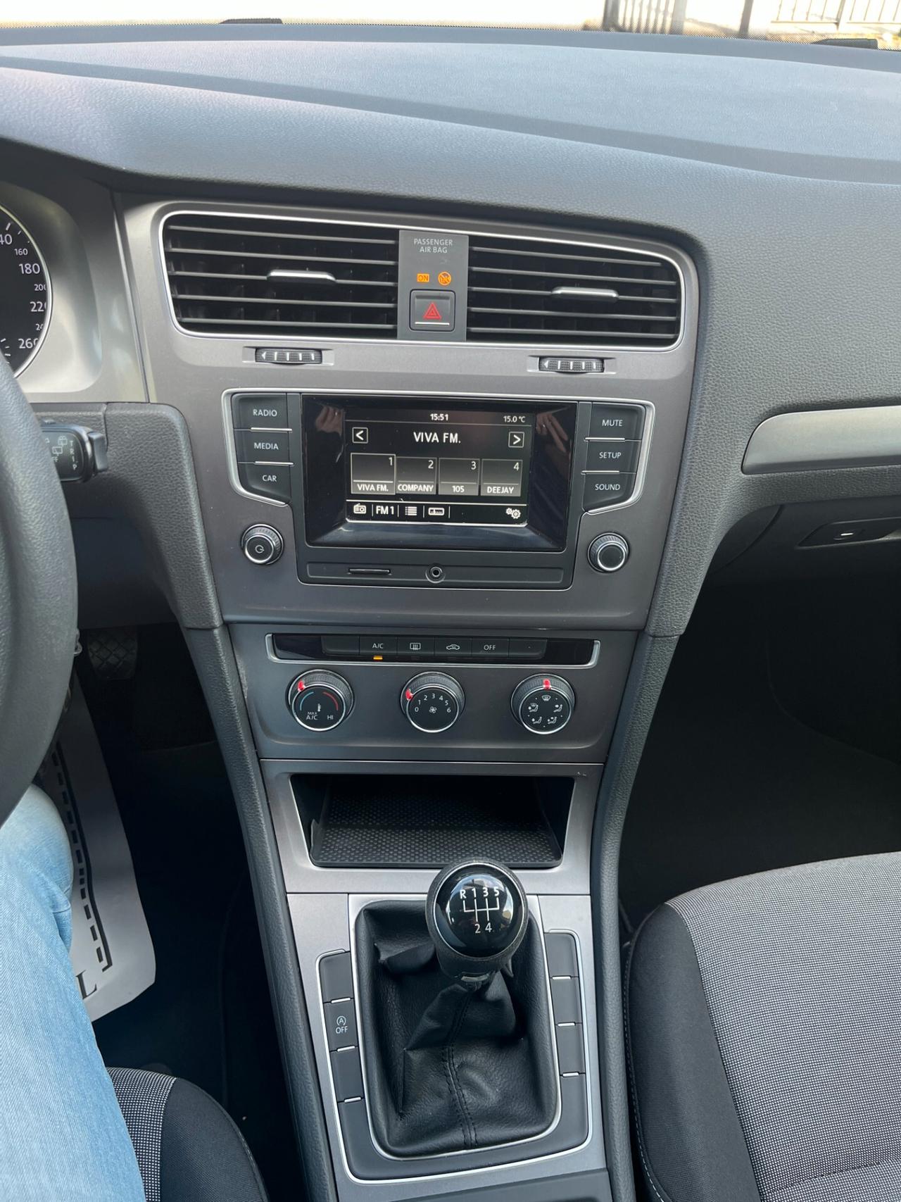 Volkswagen Golf 1.6 TDI 5p. 01/2016 NEOPATENTATI