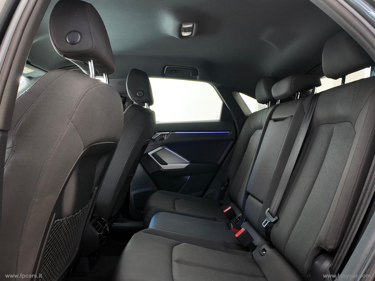 AUDI Q3 35 TDI S tronic S line edit. IDENTITY BLACK