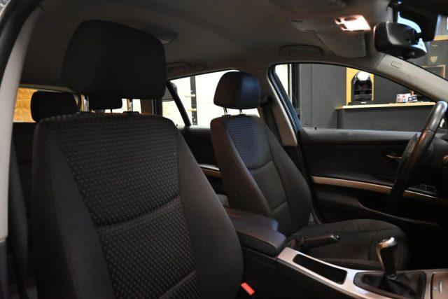 BMW 318 d 2.0 TOURING ATTIVA 143CV RESTAILING AFFARE UNICO