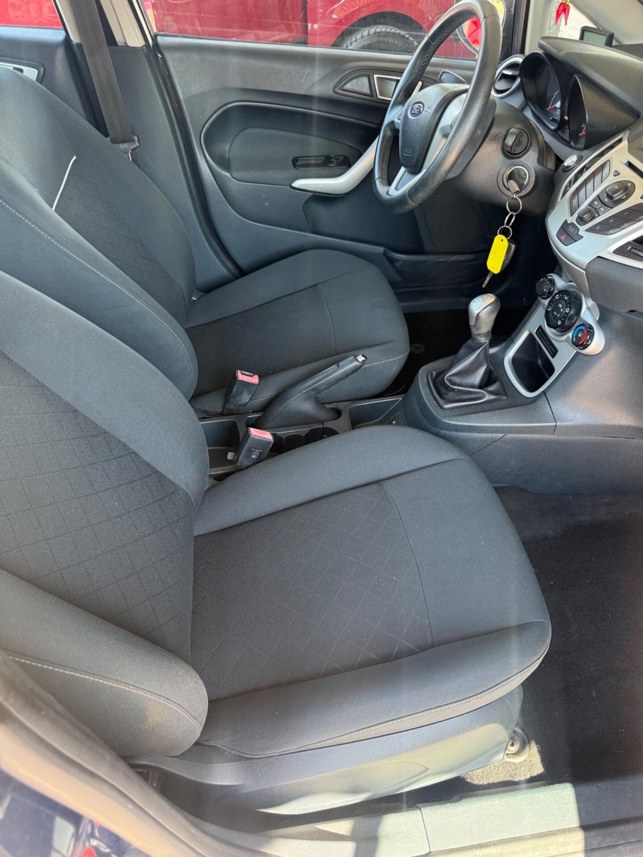 Ford Fiesta Diesel 1.4 TDCi euro5 NEOPATENTATI