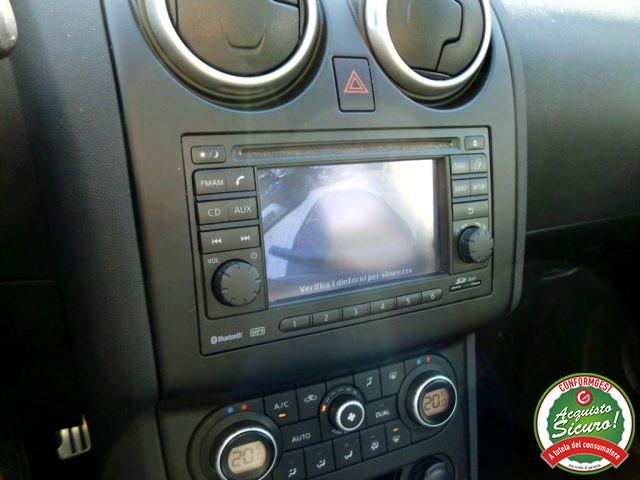 NISSAN Qashqai 2.0 dCi DPF Tekna 4X4