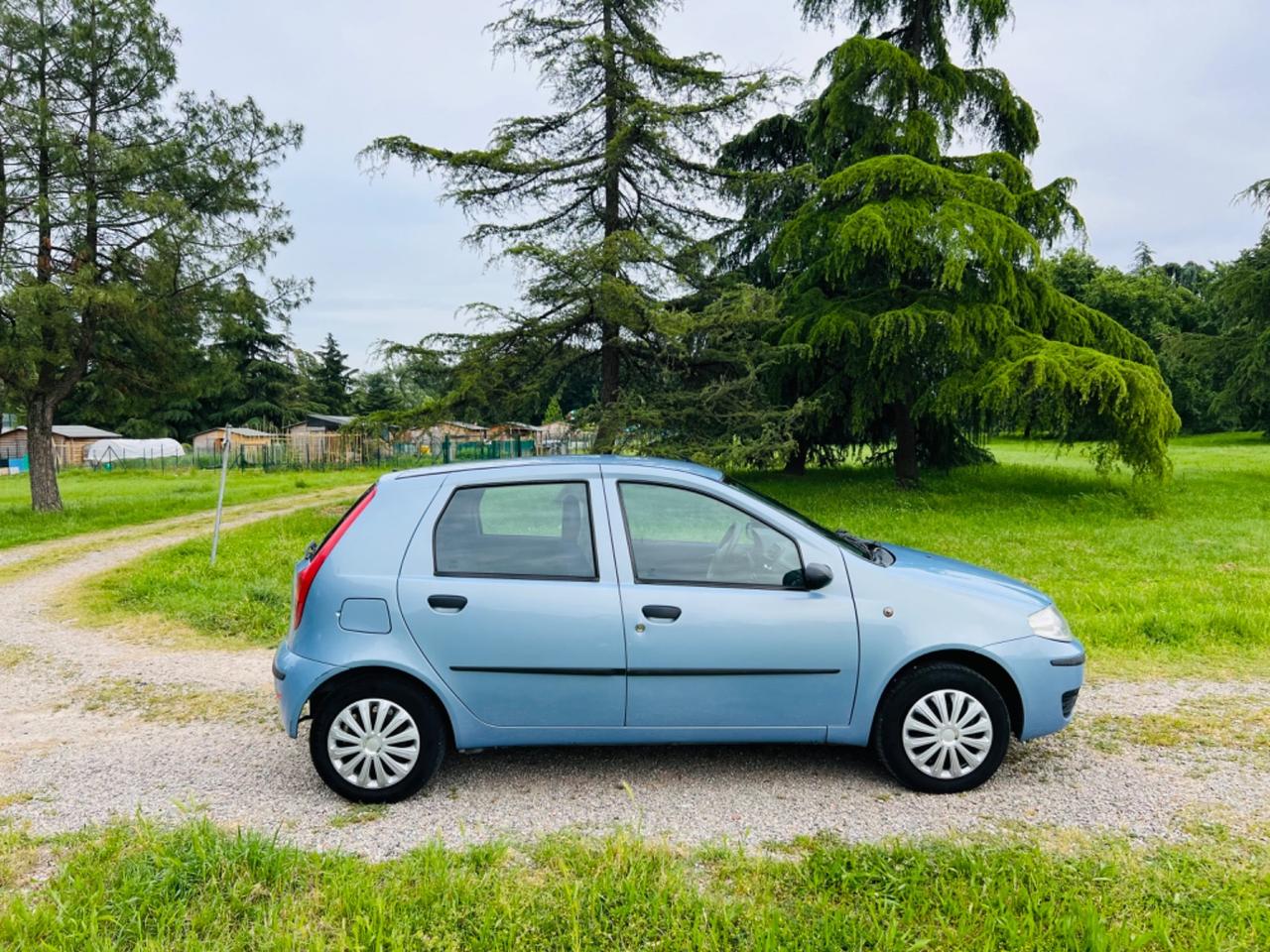 Fiat Punto 1.2 CON 12 MESI DI GARANZIA
