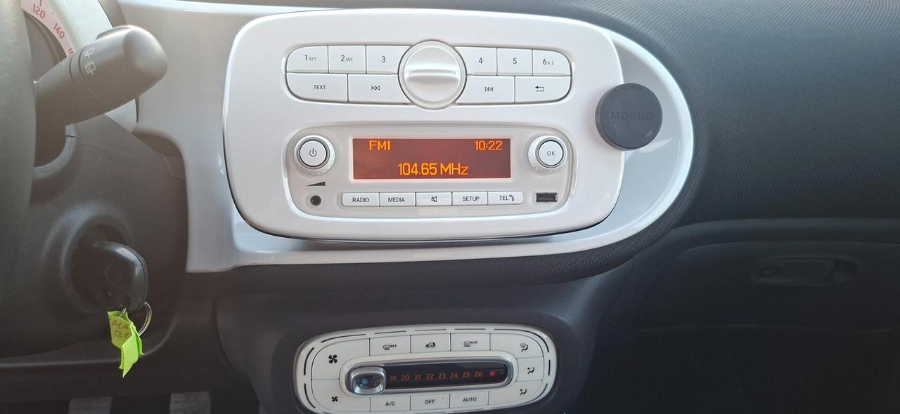 Smart ForFour 1.0 PASSION PREZZO REALE NESSUN OBBLIGO DI FINANZIAMENTO GAR.12 MESI