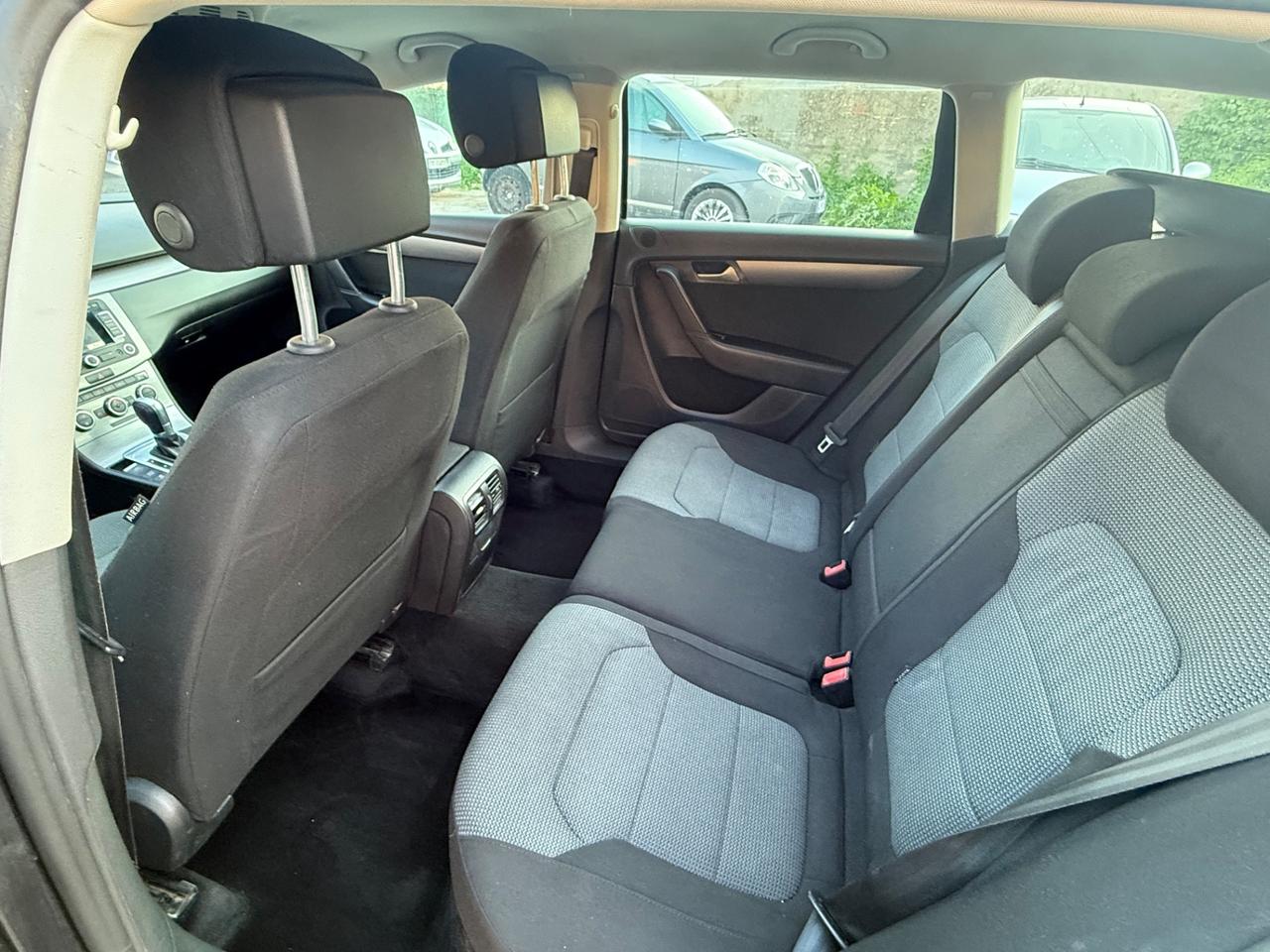 VW Passat 2.0TDI 140CV DSG Comfort-Line 2014 EU5
