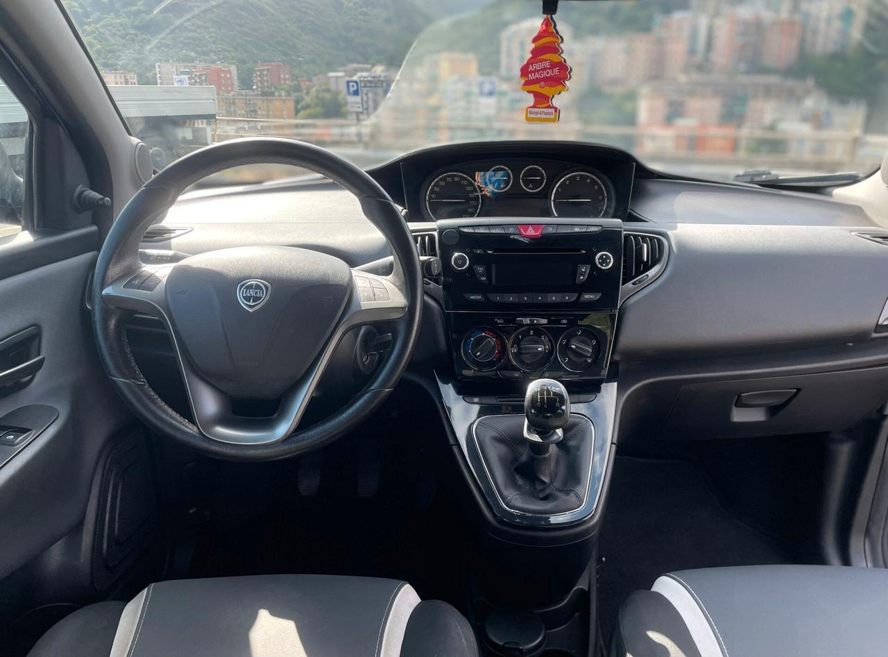 Lancia Ypsilon 1.2 69 CV 5 porte Elle