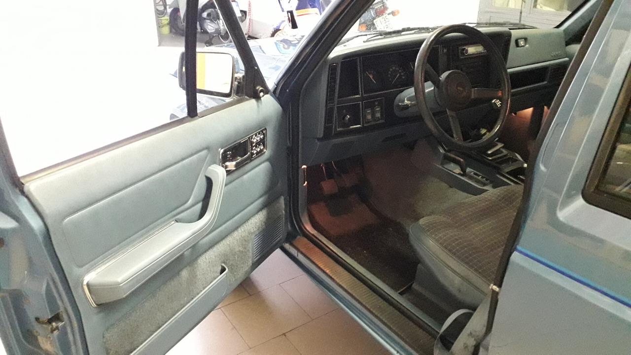 Jeep Cherokee Pioneer 4x4 2.5 Benzina