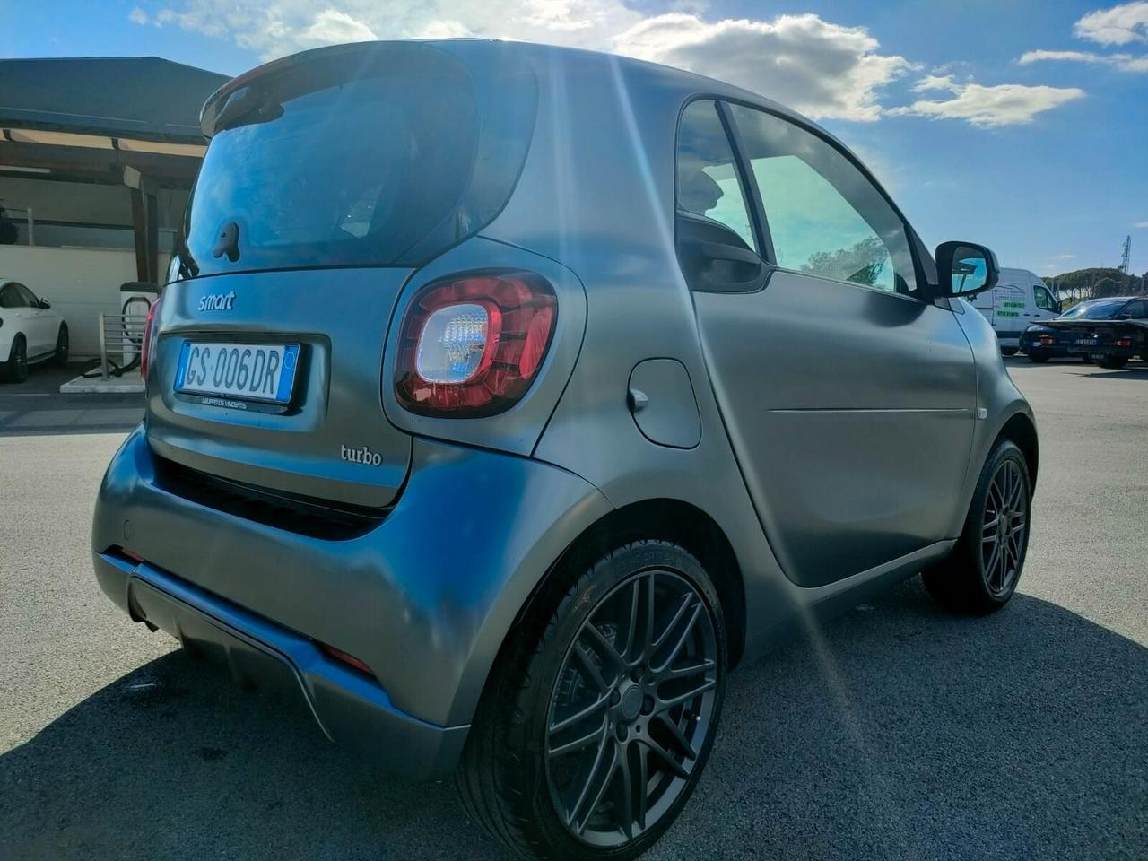 Smart ForTwo 0.9 t allestimento Brabus