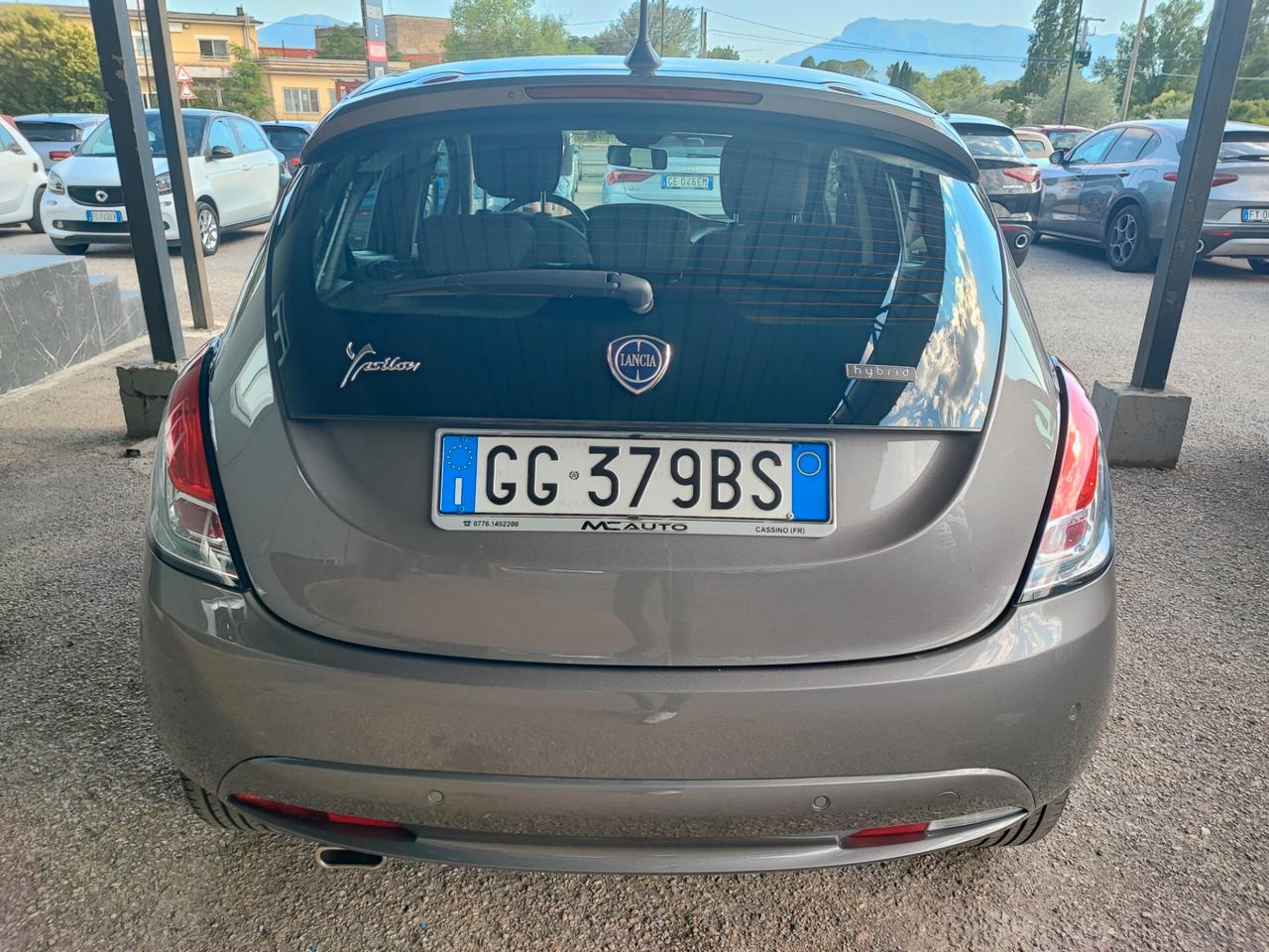 Lancia Ypsilon 1.0 FireFly 5 porte S&S Hybrid Ecochic UnYca
