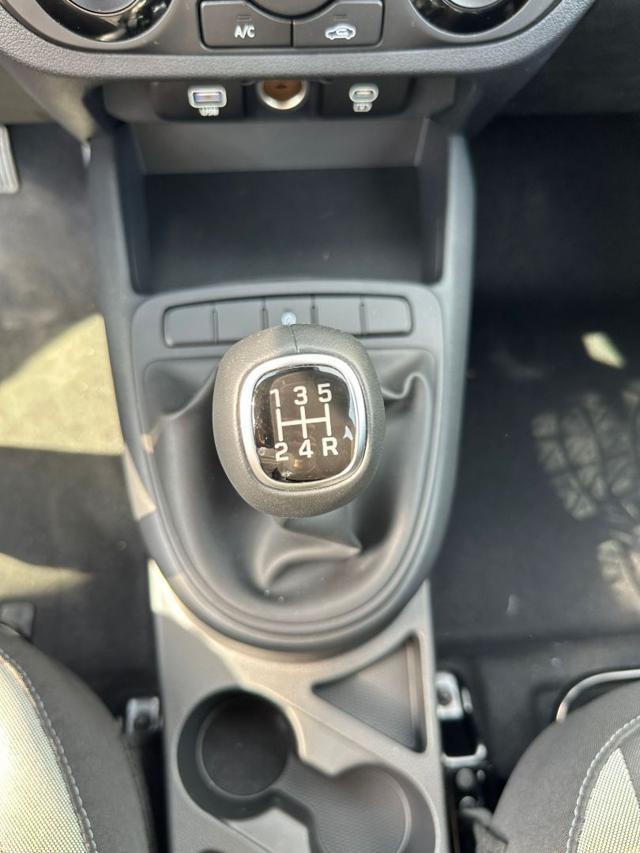 HYUNDAI i10 1.0 MPI Connectline