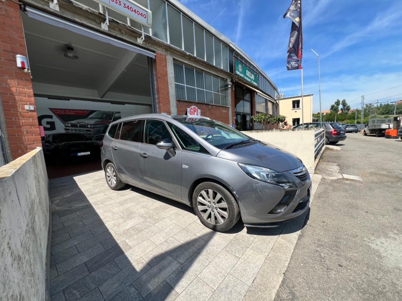 Opel Zafira Tourer 1.4 Turbo 140CV GPL Cosmo