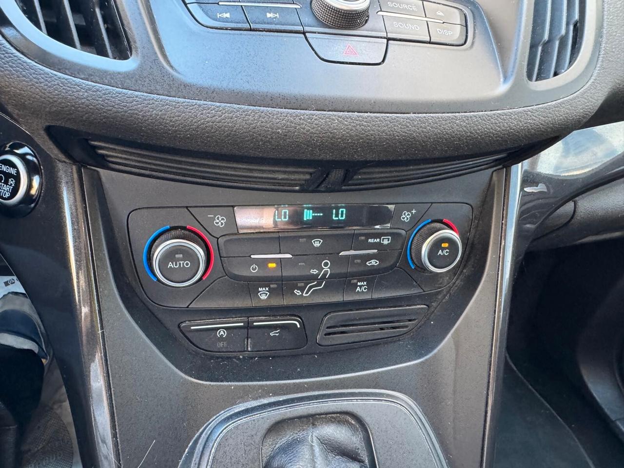 Ford Kuga 2.0 TDCI 150 CV S&S 4WD Powershift Titanium