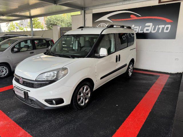 FIAT Doblo 7 Posti 1.4 T-Jet 16V Natural Power Lounge