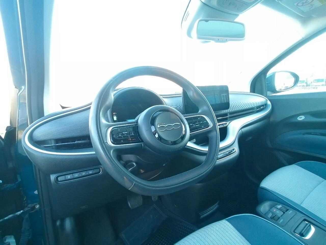 Fiat 500e 42 kWh Long Range Unico Proprietario