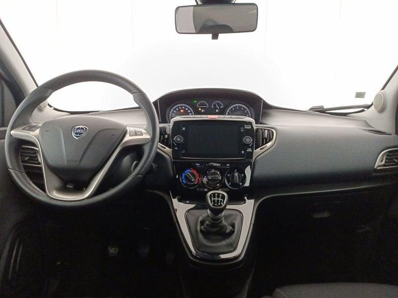 Lancia Ypsilon III 2021 1.0 firefly hybrid Gold s&s 70cv 5p.ti