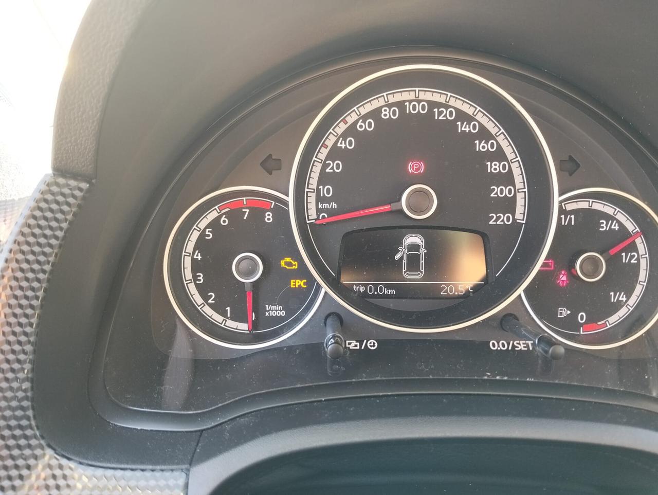 Volkswagen up! 1.0 Benzina 2023 SINISTRATA