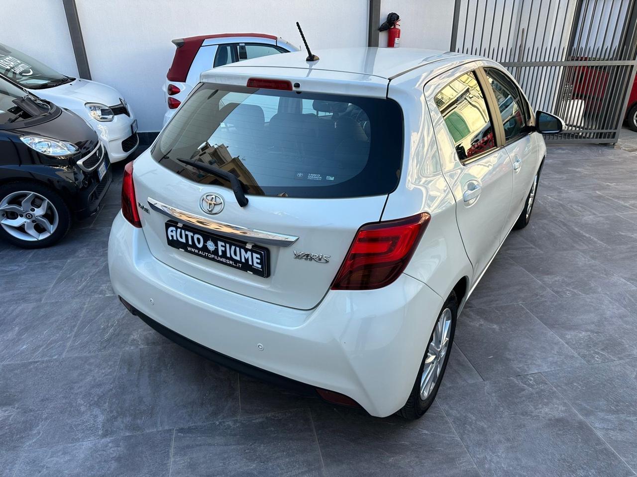 Toyota Yaris 1.4 D-4D 5 porte Lounge