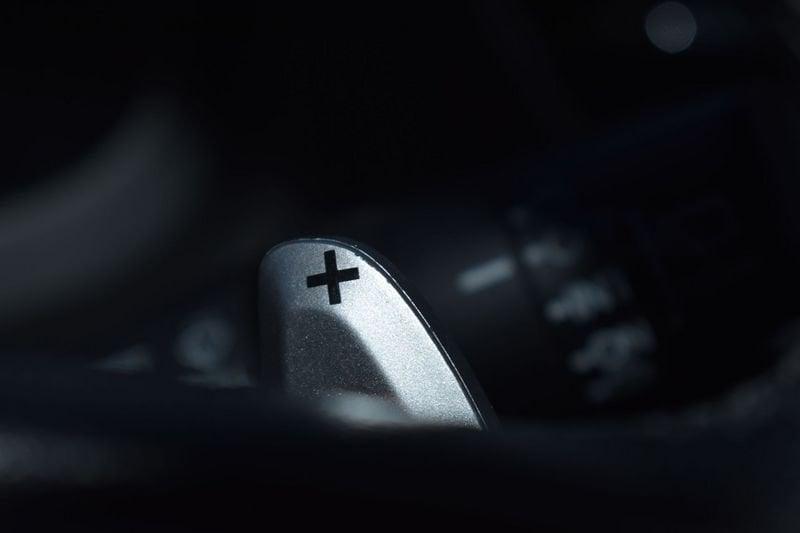 Honda CR-V 1.6 Elegance + Navi 4WD aut.