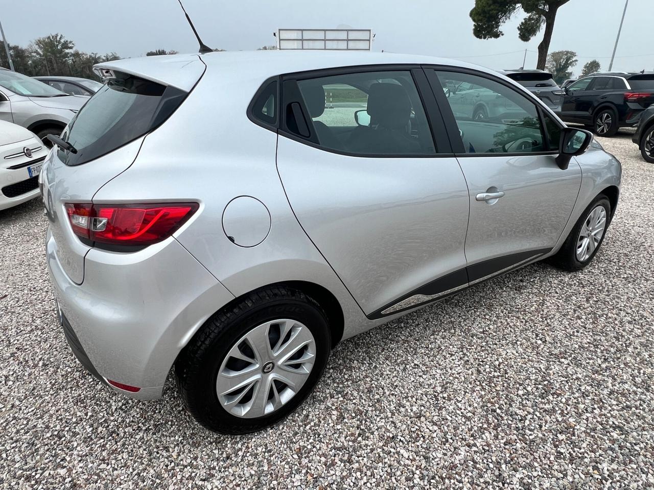 Renault Clio dCi 8V 75 CV 5 porte Life