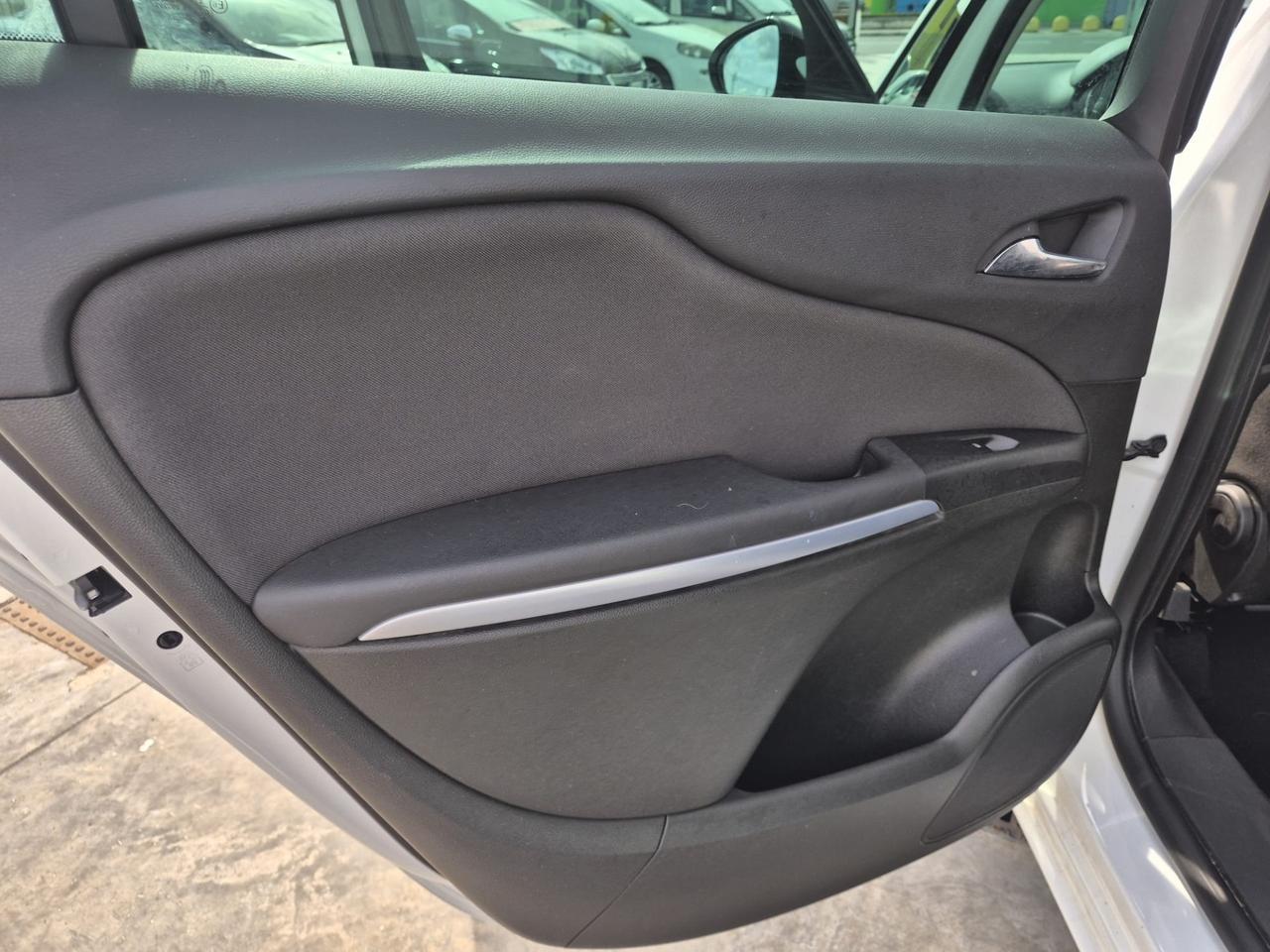 Opel Zafira Tourer 1.4 Turbo 140CV GPL Cosmo 7 posti