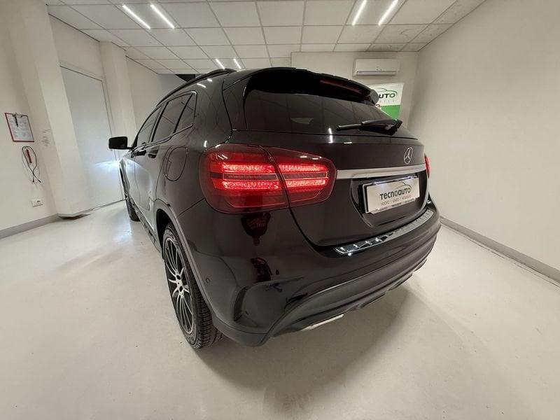 Mercedes-Benz GLA GLA 200 Premium AMG Night Edition