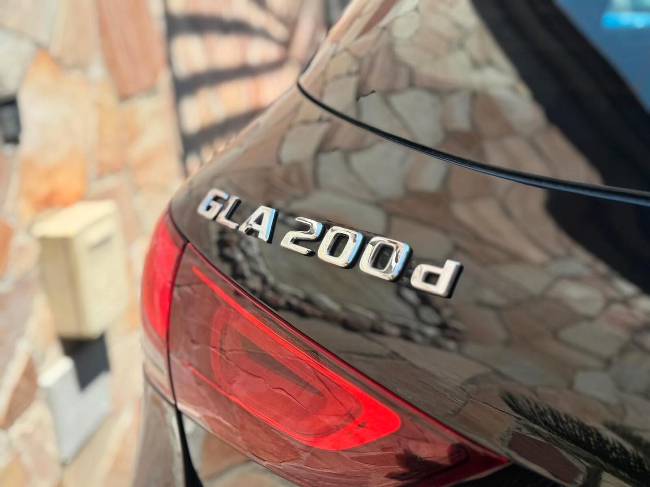 Mercedes-benz GLA 200 d Automatic Business