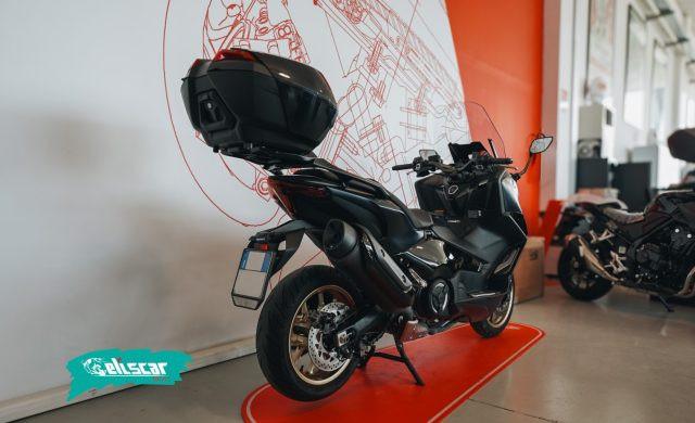 YAMAHA T-Max 560 TECH MAX