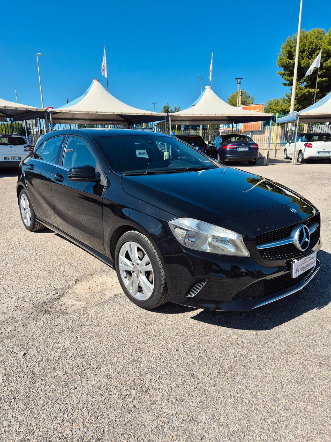 Mercedes-benz A 180 d Premium