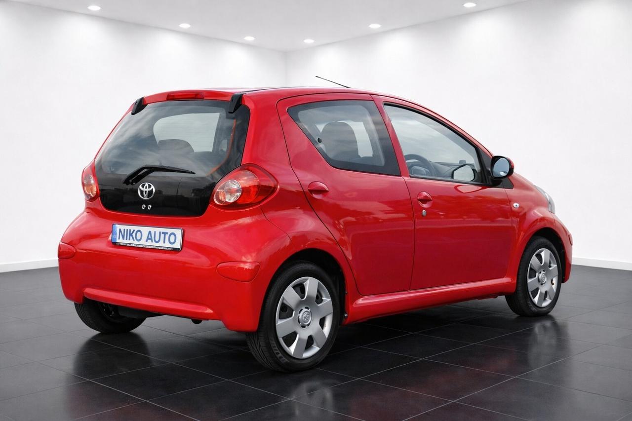 TOYOTA AYGO 1.0 5 PORTE UNICO PROPRIETARIO 110.000KM OK NEOPATENTATI