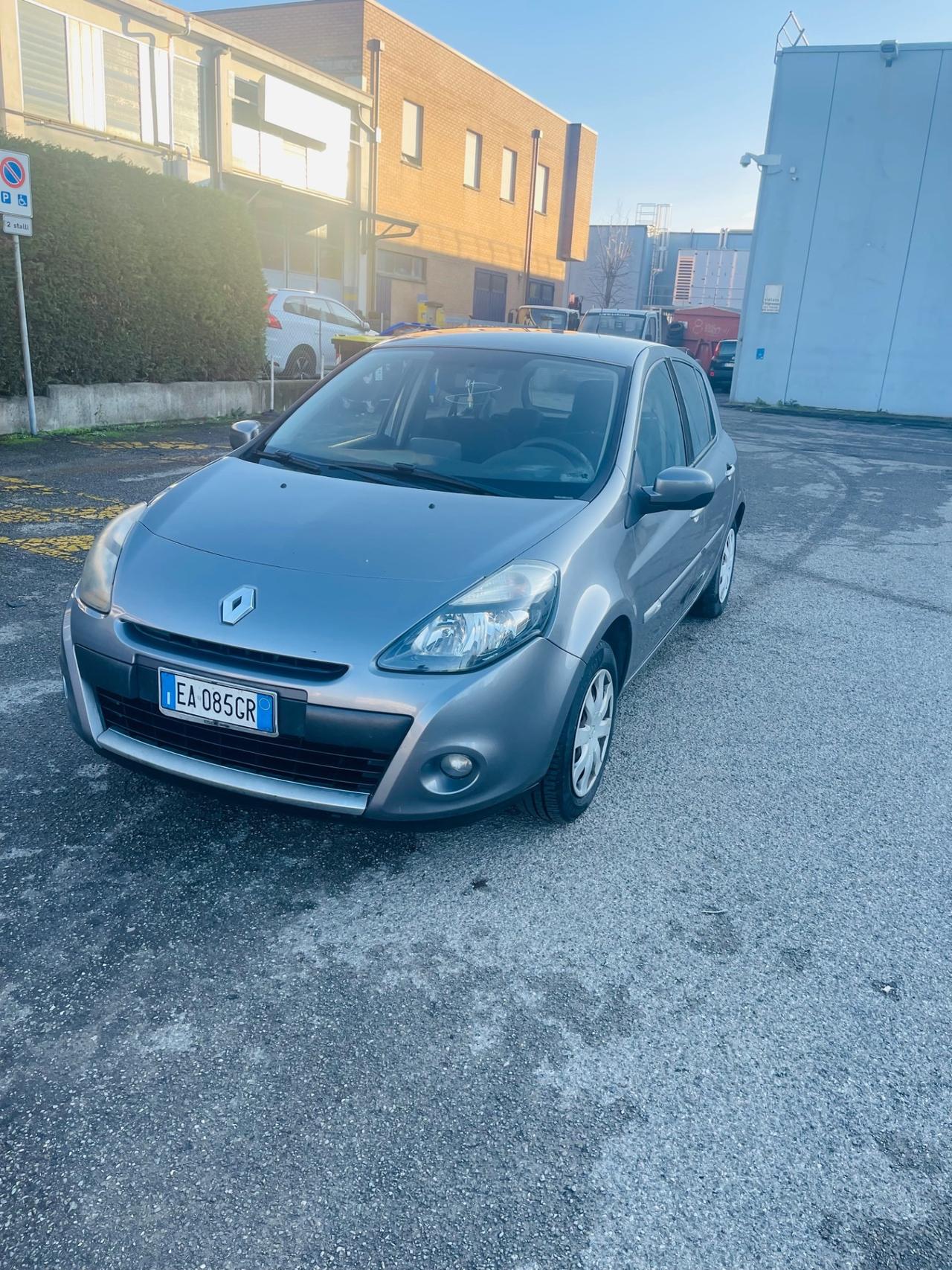 Renault Clio 1.2 16V 5 porte GPL 20th Anniversario
