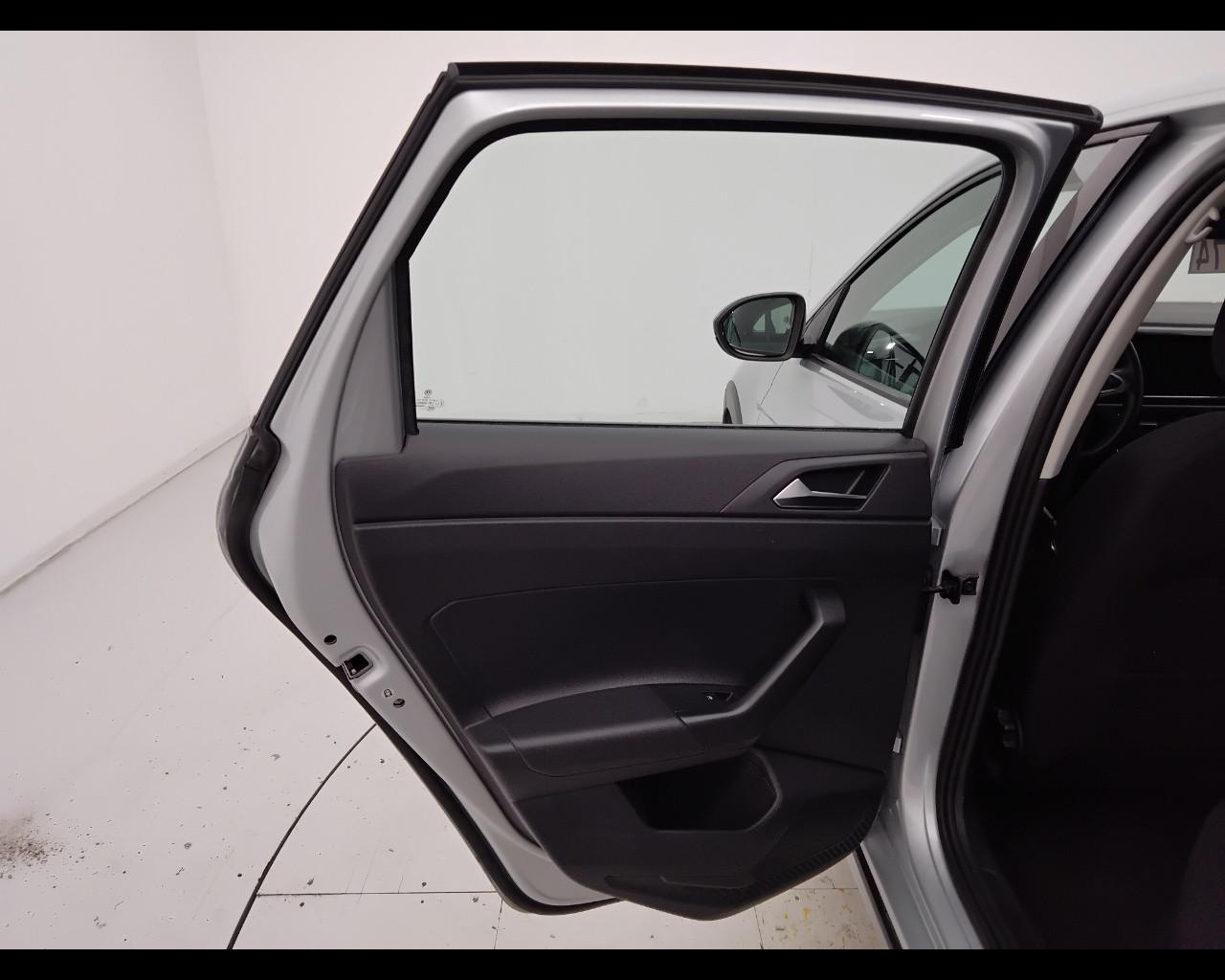 VOLKSWAGEN Taigo - Taigo 1.0 tsi Life 115cv