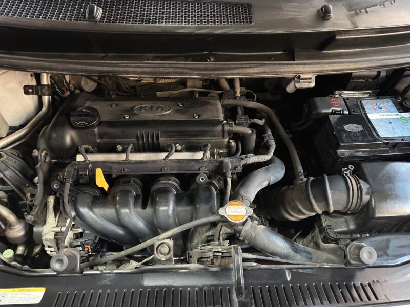 KIA Venga Venga 1.6 CVVT TX