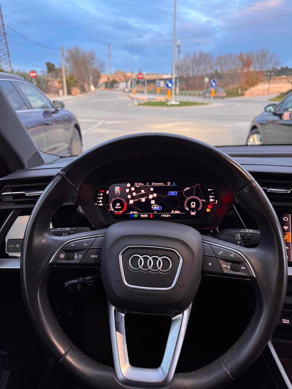 Audi A3 SPB 30 TDI S tronic line edition