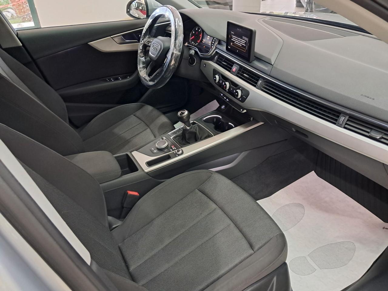 Audi A4 Avant 2.0 TDI 150 CV ultra Business Sport