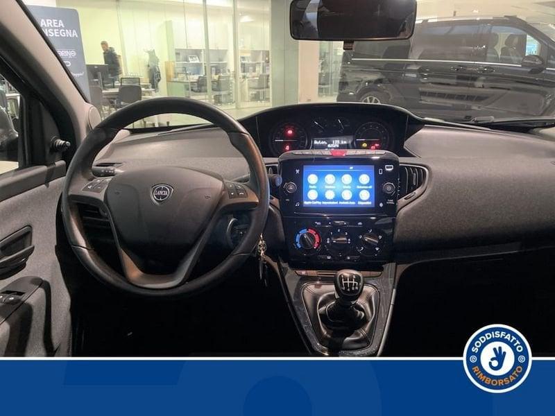 Lancia Ypsilon MY23 1.0 FIREFLY 70 CVSTART&STOP HYBRID SILVER